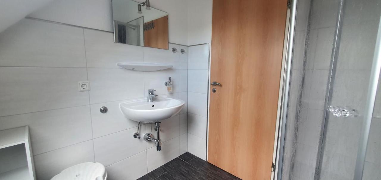 Ferienhaus Am Wellenpark Norddeich Екстер'єр фото